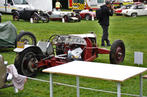 Illustration for article titled Elegance is a French Word After All : a Sunday at Chantilly Art & Elegance